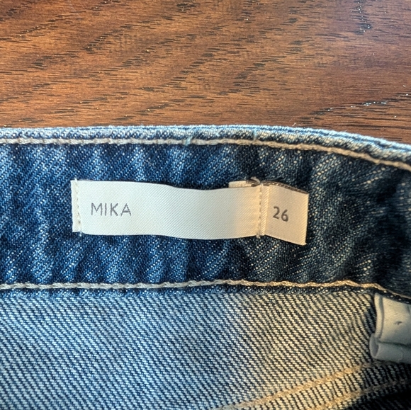 Dynamite Mika Relaxed Straight Leg Jeans Size 26 - Picture 4 of 10